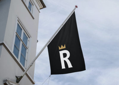 royal scaffold 2 bold flag